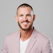 Jeff Krohn's Instagram, Twitter & Facebook