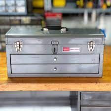 This Vintage Sears Craftsman Mechanic S Tool Chest Is In Overall Great Condition These Older Locking 2 Drawer B Craftsman Tools Chest Vintage Tools Tool Chest