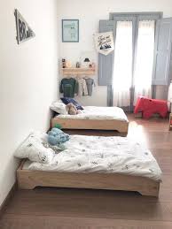 Camas Infantiles Montessori Apilables Para Ninos De Madera Ecologica En 2020 Ideas De Cama Camas Decorar Habitacion Ninos
