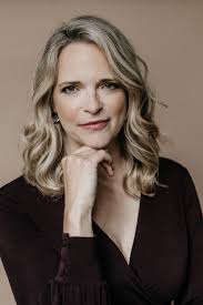 Professional Women in Business Portraits in Basel by Lisanne