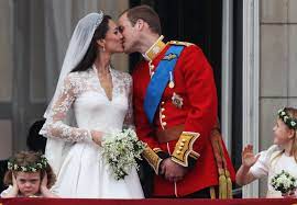 Hochzeitskleid spenden hochzeitskleid spenden für sternenkinder hochzeitskleid spenden hamburg hochzeitskleid spenden hochzeitskleid spenden münchen. Kate Middleton Ein Jahrzehnt Spater Ein Detaillierter Blick Auf Ihr Unvergessliches Hochzeitskleid Vogue Germany