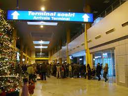 Poti pleca fara griji in concediu sau in calatoria de afaceri: Datei Cluj Napoca International Airport Arrivals Terminal Jpg Wikipedia