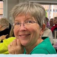 Can I walk my dog at Crescent Beach or White Rock Promenade?