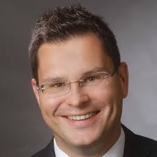 Stefan Turzer Privatkundenberater Filiale Rostock Santander Bank Zweigniederlassung Der Santander Consumer Bank Ag Xing
