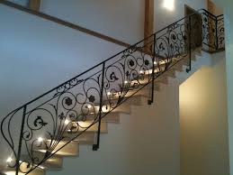 Garde Corps Escalier Balcon En Fer Forge Style Classique Le Grand Catalogue Porte En Fer Forge Portail En Fer Balcon En Fer Escalier En Marbre Escalier