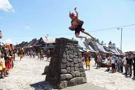 Selain Gurusina, 7 Wisata Budaya di Indonesia yang Wajib Kamu Lihat!