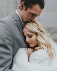 What happened to Alexia cause she's posting TWO TILT pictures in a row?!?  (Let's be honest- one is already a lot for me lol) Same combo. Different  Day. Higher leg. Improvement? Maybe.