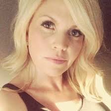 Melanie Remillard (meremi76)