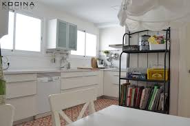 10.8 cocina pequeña blanca, espacio más iluminado. Las Cocinas Blancas Kocina