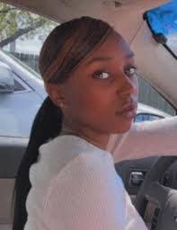 Kira Tucker's Instagram, Twitter & Facebook