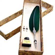Caligrafie regulile caligrafiei traditionale (caligrafia veche) are reguli destul de stricte, care tin de ritm, armonie, proportie a literelor. Totul Despre Caligrafie Arta Scrisului Frumos De ManÄ Myman