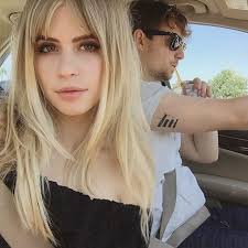 Carlson is known for her roles in the blazing world and scream: 14 Carlson Young Ideas Young Hair Styles Mtv Scream