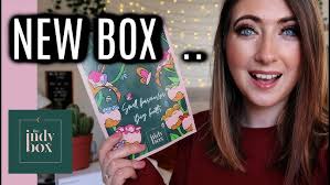 JOHN LEWIS BEAUTY BAG WORTH £140 !!