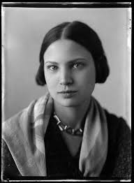 Alinari > Valorizzazione