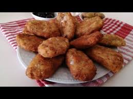 Kimse Ekmek Oldugunu Anlamiyor Bayat Ekmek Koftesi Youtube 2020 Goruntuler Ile Yemek Tarifleri Yemek Vegan Yemek Tarifleri