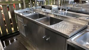 stainless steel commercial sink with 2