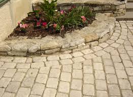 Paves Carrossables Epaisseur 6 Cm En Pierre Naturelle Reconstituee Et Moulee Paves Exterieur Pierre Reconstituee Pave Carrossable