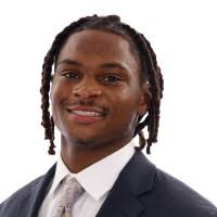 300+ Profile mit dem Suchbegriff „Cadet“