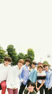 Pin By Alisya Arissa On Wallpaper Bts Wallpaper Bts Boys Bts Memes
