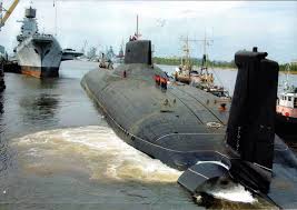 Dec 11, 2019 · the new russian submarine is an improved kilo class boat. Typhoon Class Submarine So Big It Has Its Own Onboard Swimming Pool Humanforscale