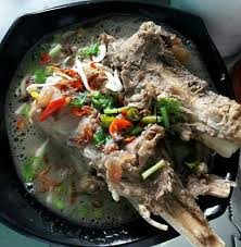 Selain pengunjung juga boleh memesan sup tulang, sup perut dan sup ekor. Resepi Sup Perut Muda