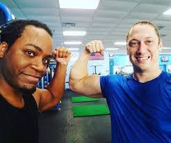 Kandi Arnold's Instagram, Twitter & Facebook