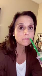 Amanda Threet's Instagram, Twitter & Facebook