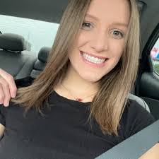 Jackie Pelfrey's Instagram, Twitter & Facebook