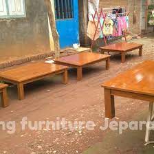 Mereka mendekor ruangan senyaman mungkin sehingga tampak nyaman untuk pengunjung. Jual Produk Meja Lesehan Meja Cafe Termurah Dan Terlengkap Agustus 2021 Bukalapak