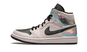 Air Jordan 1 Mid W Iridescent Bq6472 602 2020 In 2020 Jordan Shoes Girls Air Jordans Jordan Shoes Retro