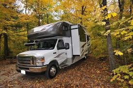 19 reasons to choose a class c rv and not a class a