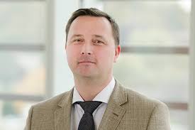 Marian Urban's Instagram, Twitter & Facebook