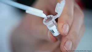 Como Funciona La Prueba Rapida Del Coronavirus Dialogo Pandemico Preguntale A Dr Drexler Dw 04 03 2020