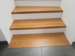 In 3 schritten von rohem holz zur fertigen oberfläche: Meine Holzstufen De Holzstufen Aus Eiche Zeitlose Eleganz Bei Meine Holzstufen De