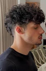 LEO SYLVESTER (cleosylvester2004)