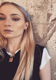 Is she married or dating a new boyfriend? Sophie Turner 02 08 2021 Celebmafia