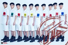 Grup ini memiliki 10 anggota, antara lain : Up10tion Reveals Debut Teaser Image Soompi