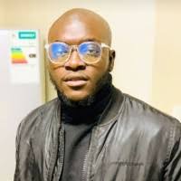 2500+ "Derick ..." profiles