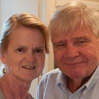 Sandra Lake's Instagram, Twitter & Facebook