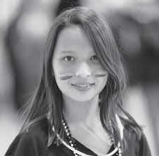 Anne Kinloch's Instagram, Twitter & Facebook