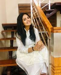 Wedding photos of serial actress gayathri arun. Gayatri Arun Wiki Biography Dob Net Worth Images