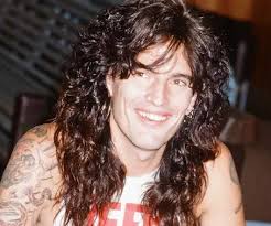 The Power Of The Crue! 🔥🔥🔥 I love Tommy Lee, this is a tribute to my  favorite drummer! the track "Wild Side" is included in the 1987 album  Girls, Girls, Girls. It