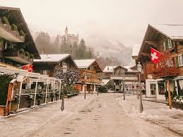 From wikimedia commons, the free media repository. Gstaad Eine Stadt Mit Einem Hauch Von Glamour Unsere Schweizer Erlebnisse