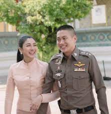 เปิดประวัติ ผู้กำกับโจ้ หรือ พ.ต.อ.ธิติสรรค์ คือใคร? Ryq1ybk979nvpm