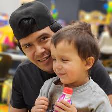 Toyota Tacoma w/ 900HP TRD Nascar Motor 📷: Brad DeBerti The Performance  Truck