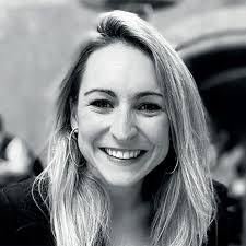 Olga Alonso, directora de Executive Education&Digital Solutions, y José  Ramón Cobo :: decano de Custom Programmes :: ESCP Europe Business School ::