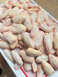CÁNH GÀ KHÚC GIỮA TƯƠI