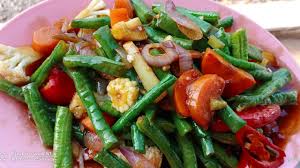 Tumis bawang putih, cabe rawit dan daun jeruk. Resepi Sayur Campur Goreng Kicap Youtube