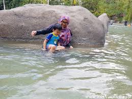 Bahannya utama termos air panas dengan desain elegan dan warna yang cantik ini adalah stainless steel. Berendam Air Panas Di Felda Residence Hot Springs Sg Klah Ana Suhana