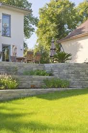 Voortuin Indeling Leuk Voor De Voortuin Voor Voortuin Leuk Voor De Voortuin Welcome To Blog In 2020 Modern Tuinontwerp Tuin Indelingen Moderne Tuin